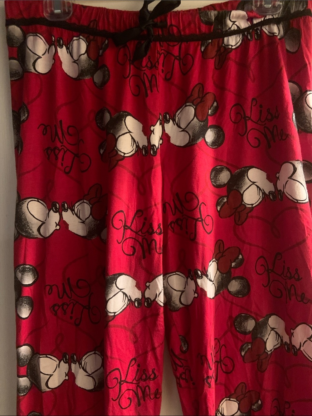 Disney Red Minnie And Mickey Mouse Pajama Capris Pants - Picture 4 of 9